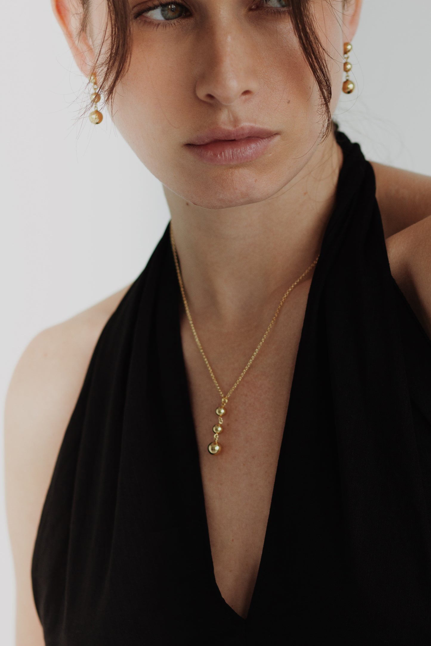 LA VILA GOLD PENDANT