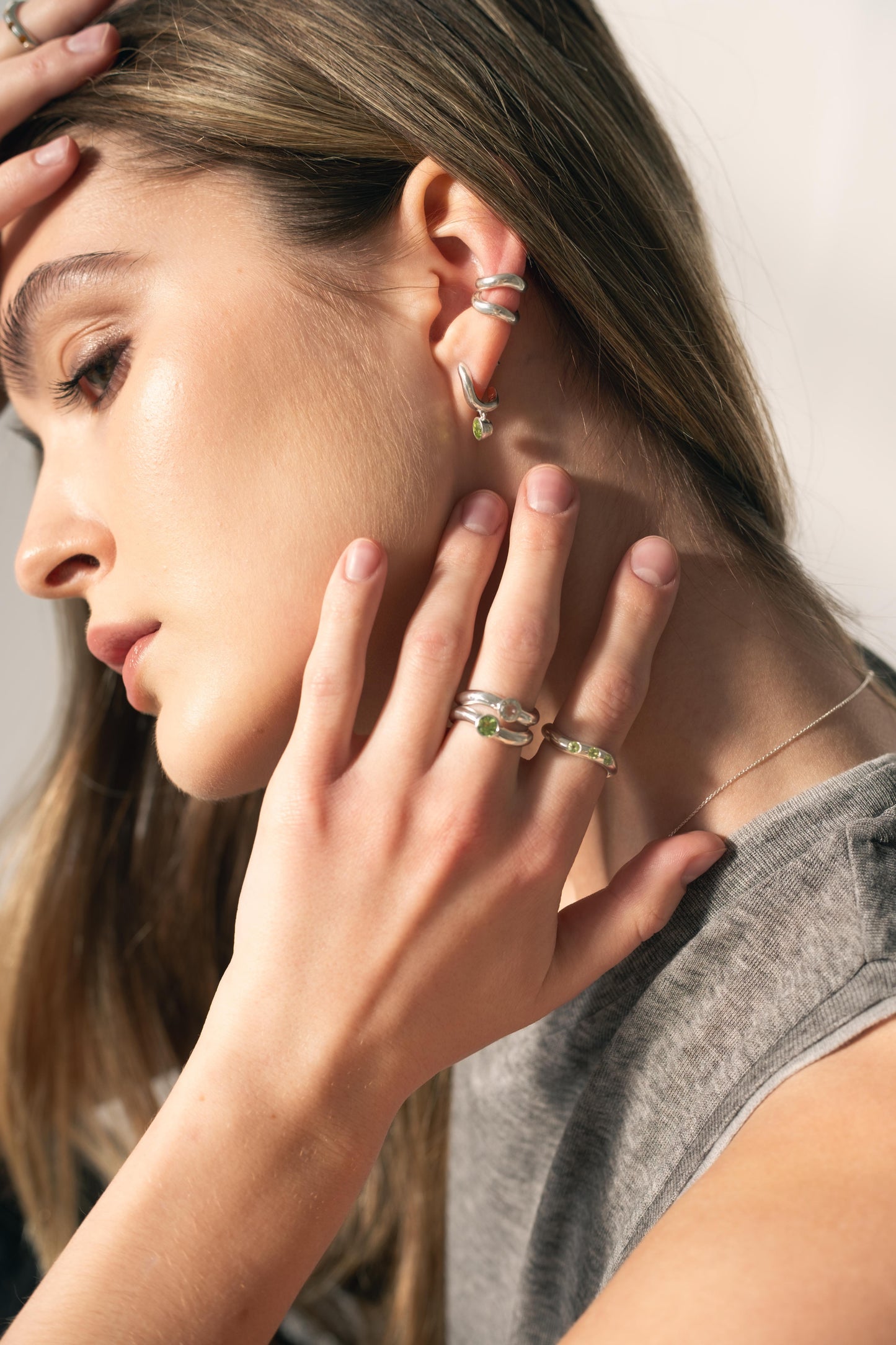 ESSENCE EARCUFF DUO PLATA