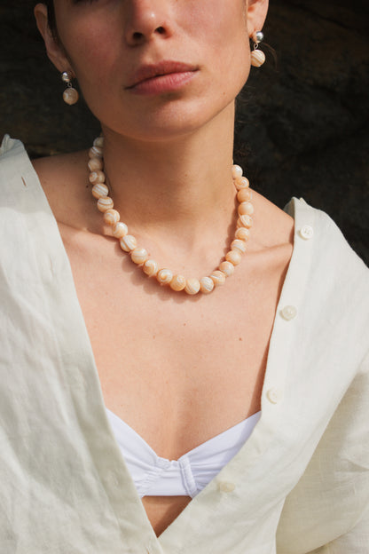 COLLAR NAXOS CARAMELO