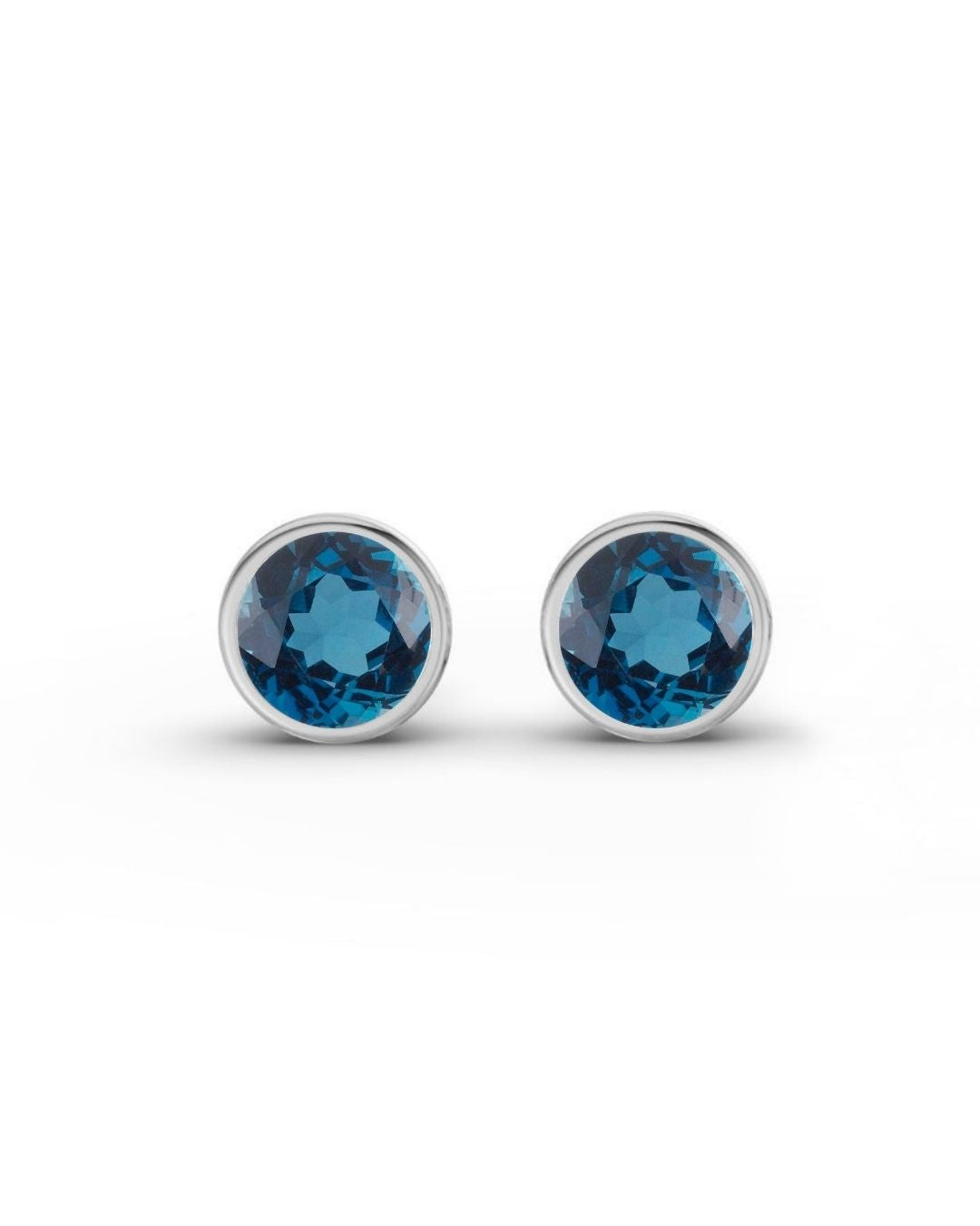 ESSENCE STUDS PLATA - TOPACIO LONDON BLUE